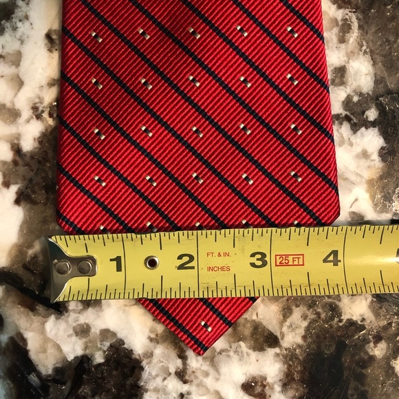 Repp Stripe Tommy Hilfiger Tie Red Blue White - All Silk - Made in USA - Picture 6 of 9